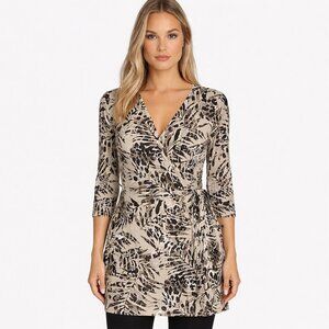 Clara Sun Woo Wrap Top 3/4 Sleeves size Small Palm Print NEW NWT